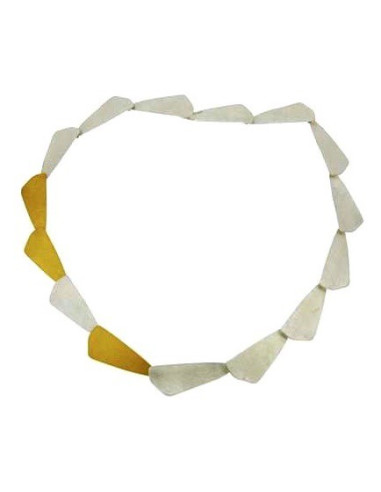 Collar Triangulos