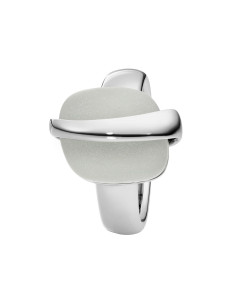 Ring with rock crystal