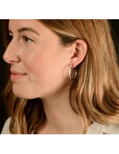 Steel hoops with zircons 2