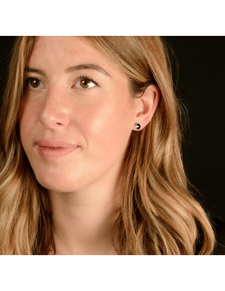 Black circle diamond earrings