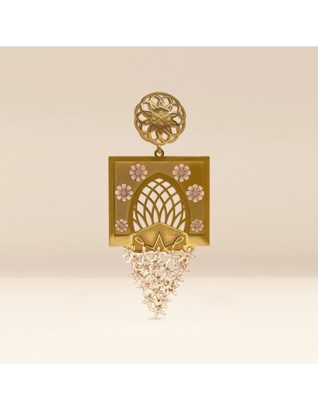 Pendientes florales de oro de Córdoba
