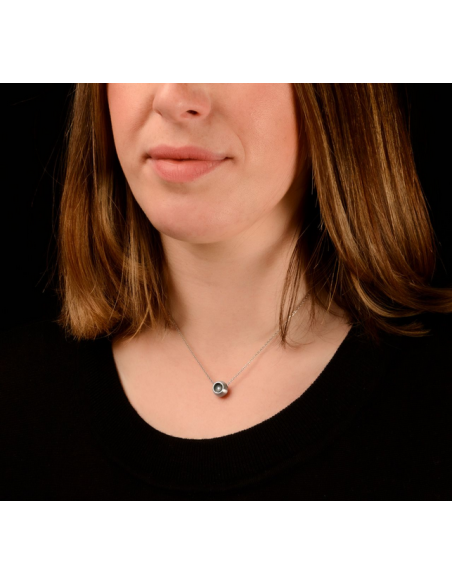 Black Circle Diamond Pendant